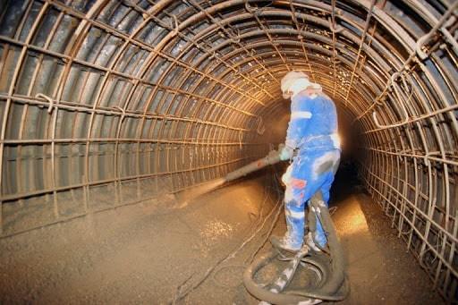 Фото заливки бетоном марки М500 подземного тонеля